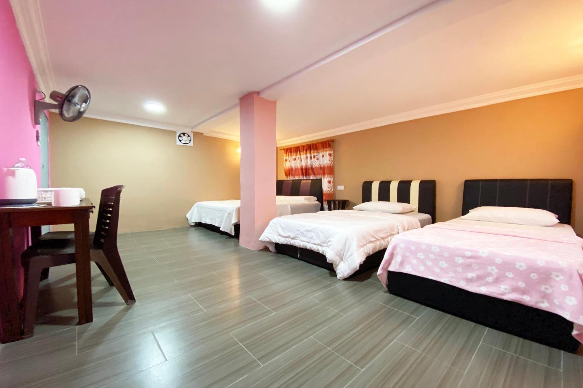 Oyo Home 90285 Pogimpaan Homestay راناوْ المظهر الخارجي الصورة